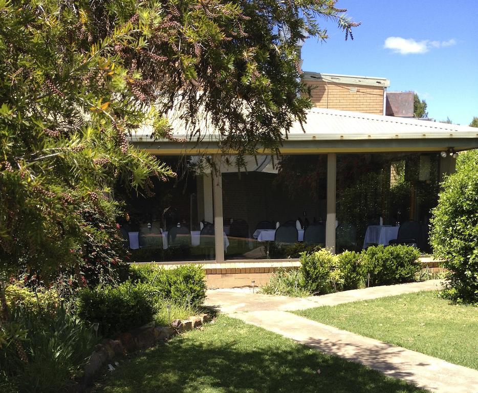 Town & Country Motor Inn Forbes Exterior foto
